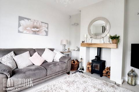 311 Darton Lane, Mapplewell, Barnsley, S75 6AW