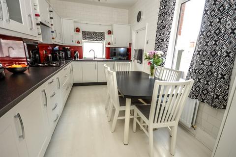 3 bedroom terraced house for sale, Blagdon Avenue, South Shields