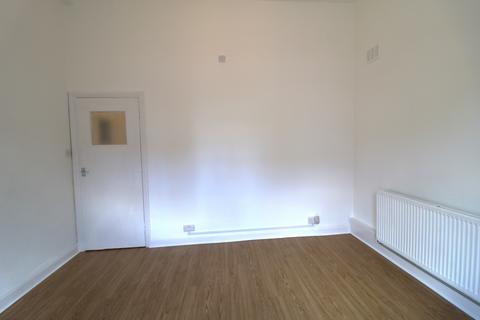 1 bedroom flat to rent, High View Road, London SE19