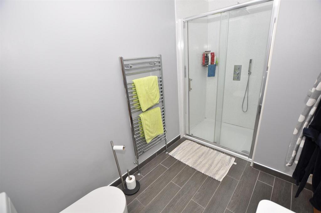 En suite shower room