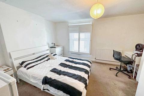 28 Albert Parade, Bristol, BS5 9EH