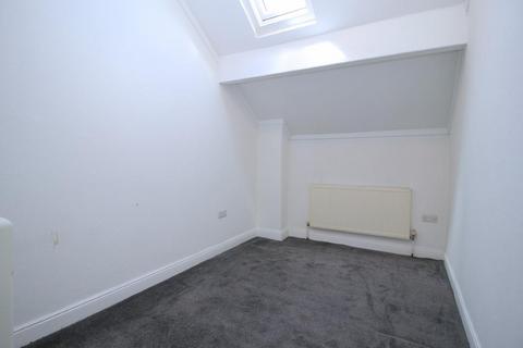 3 bedroom end of terrace house for sale, Weston Street, Keighley