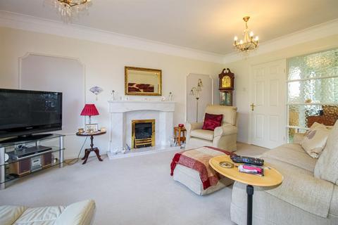 1 Edelshain Grove, Wakefield, WF2 6HG