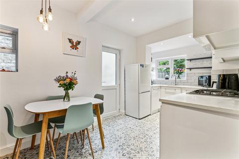 1 bedroom apartment for sale, Atheldene Road, SW18