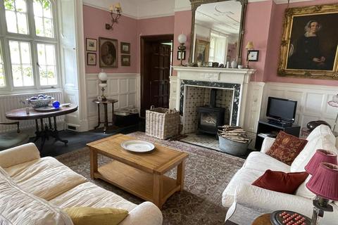 2 bedroom flat for sale, Brockhampton Park, Brockhampton, Cheltenham