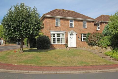 3 bedroom detached house for sale, Beristede Close, Eastbourne, BN20 7EQ