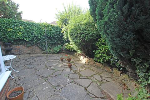 12 Beristede Close, Eastbourne, BN20 7EQ