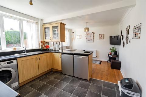 17 Cherry Tree Crescent, Grimsby, DN34 4JY