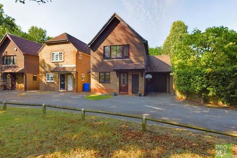 3 bedroom link detached house for sale, Herbs End, Farnborough, Hampshire, GU14