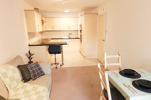 1 bedroom apartment for sale, Sullivan Close, London SW11