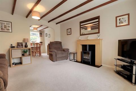 3 bedroom detached house for sale, Sedgemere Avenue, Crewe