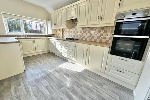 11 Antrim Road, Blackpool, FY2 9UR