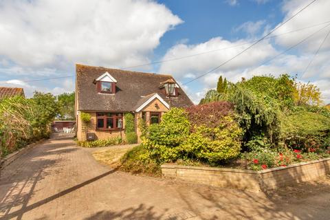 3 bedroom detached house for sale, Brakefield Road, Southfleet, Gravesend, Kent, DA13