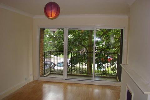 2 bedroom apartment for sale, Croyde Avenue, Hayes, Greater London, UB3