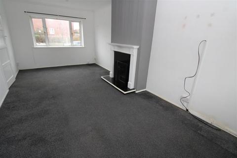 107 Clun Road, Wick, Littlehampton, BN17 7EG
