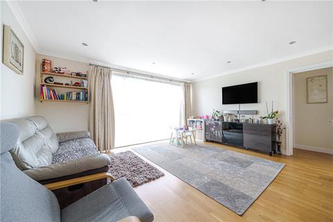 2 bedroom apartment for sale, Hawkesworth Close, Northwood, Middlesex