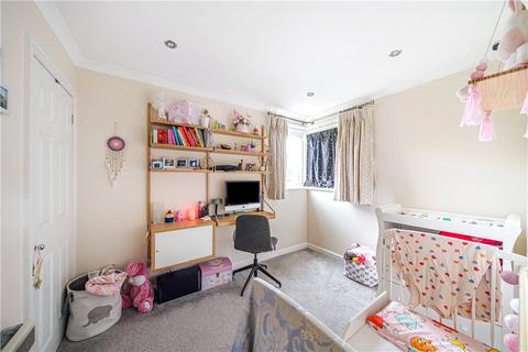 32 Hawkesworth Close, Northwood, HA6 2FT