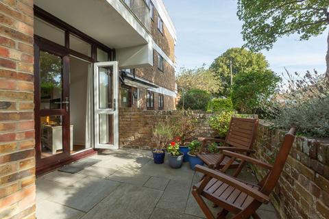 3 bedroom flat for sale, Gainsboro Road, Carmel Court Gainsboro Road, CT7