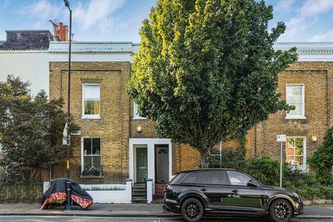 120 Warner Road, London, SE5 9HQ