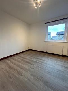 2 bedroom flat to rent, Glen Fyne Road, Cumbernauld, Glasgow