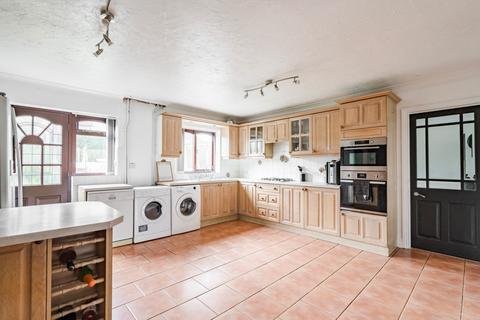 3 bedroom semi-detached house for sale, Misburgh Way, Hopton