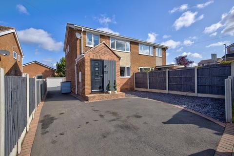 3 bedroom semi-detached house for sale, Shay Lane, Crofton,