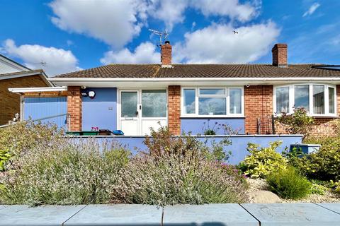 3 bedroom semi-detached bungalow for sale, Arundel Close, Gloucester GL4