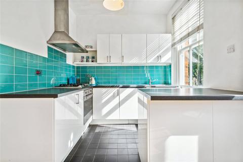 32b Hackford Road, London, SW9 0RF