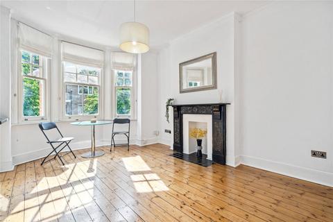32b Hackford Road, London, SW9 0RF