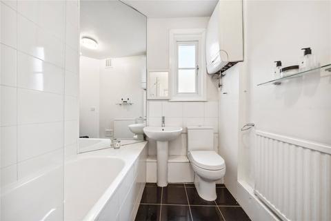 32b Hackford Road, London, SW9 0RF