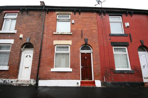 2 bedroom terraced house to rent, Hovis Street, Manchester M11