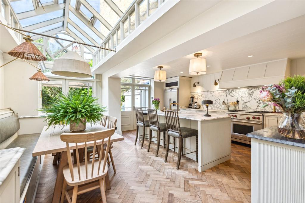 Dining Room/Kitchen
