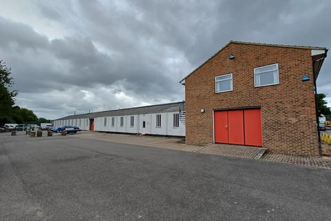 Warehouse to rent, Unit B, Ford Lane, Arundel, West Sussex, BN18 0DF