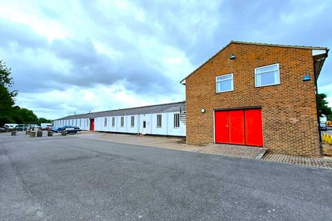 Warehouse to rent, Unit B, Ford Lane, Arundel, BN18 0DF