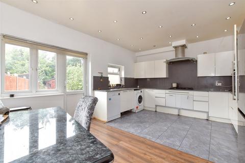 36 Sturge Avenue, London, E17 4LQ