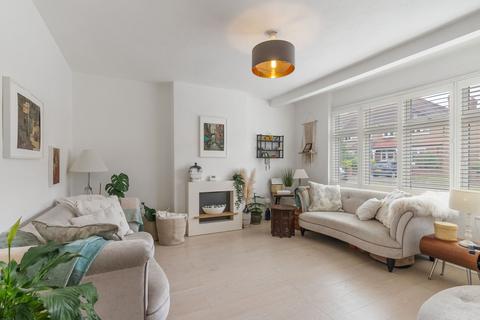 9 Northway, Morden, SM4 4HE