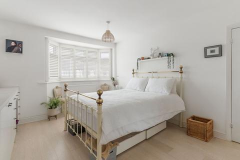 9 Northway, Morden, SM4 4HE