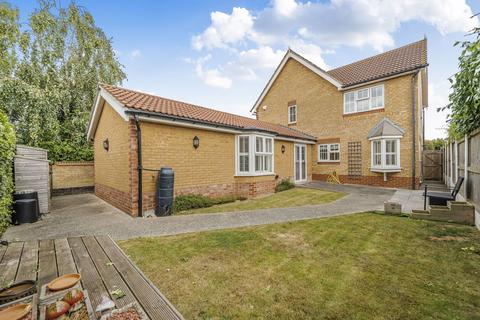 4 bedroom detached house for sale, Homefield Drive, Gillingham ME8