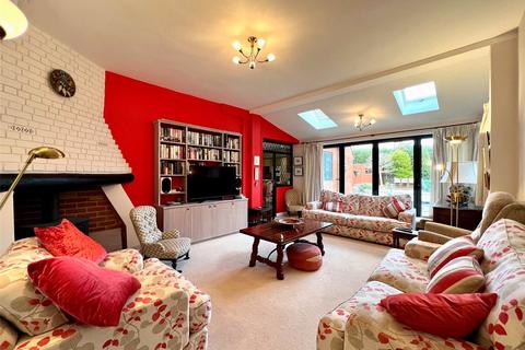 3 bedroom detached house for sale, Mill Gap Road, Eastbourne, East Sussex, BN21