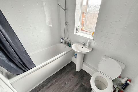 16 Athol Green, Gateshead, NE11 9AL