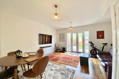 9 Foxglove Close, West Drayton, UB7 9GA