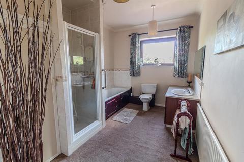 73 Whittingham Road, Nottingham, NG3 6BH
