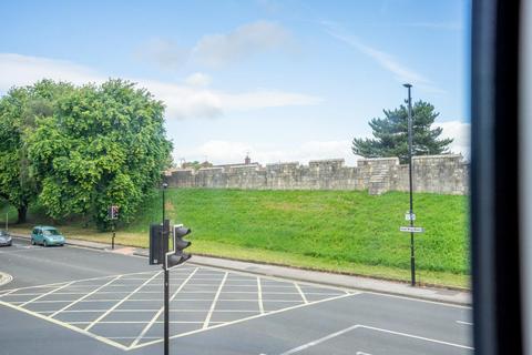 16c Barbican Road, York, YO10 5AA