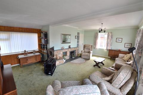 2 bedroom detached bungalow for sale, Babington Road, Barrow Upon Soar LE12