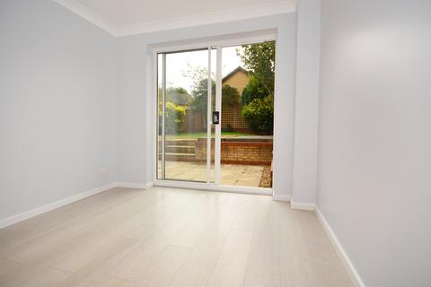 12 Mill Fields, Higham Ferrers, Rushden, NN10 8ND