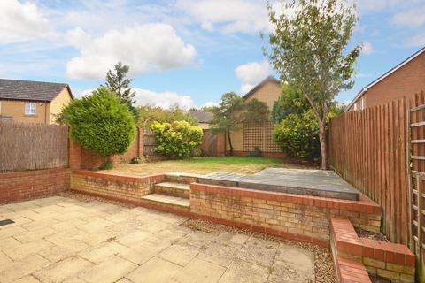 12 Mill Fields, Higham Ferrers, Rushden, NN10 8ND