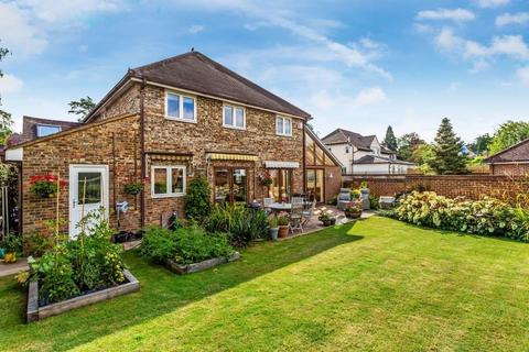 4 bedroom detached house for sale, MIDDLE FARM PLACE, EFFINGHAM, KT24