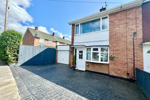 2 bedroom end of terrace house for sale, Deighton Road, Middlesbrough