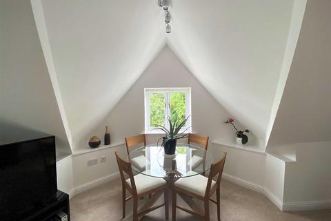 2 bedroom flat for sale, Palatine Road, West Didsbury