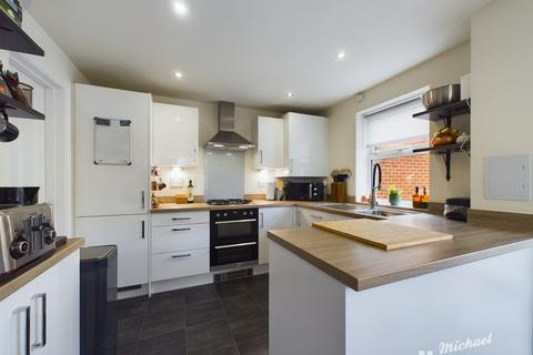 4 bedroom detached house for sale, Emerald Way, Broughton, Aylesbury, Buckinghamshire